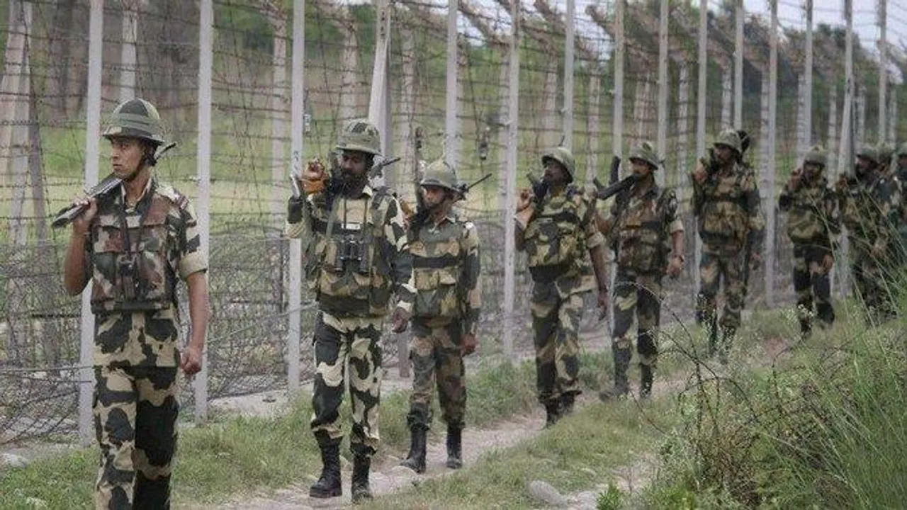 अंतरराष्ट्रीय सीमा के अरनिया इलाके में मंडराता दिखा ड्रोन