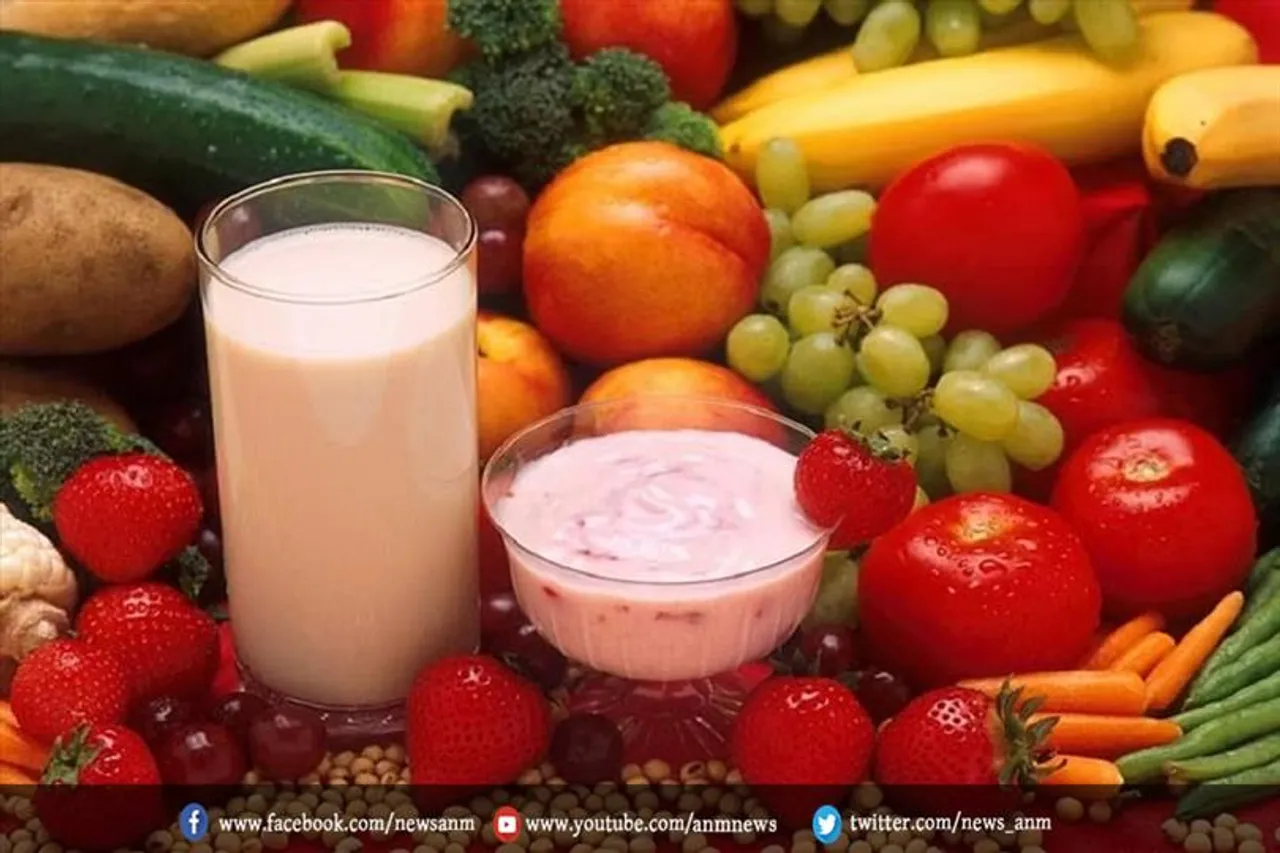 दूध के साथ नहीं करना चाहिए इन फूड्स का सेवन