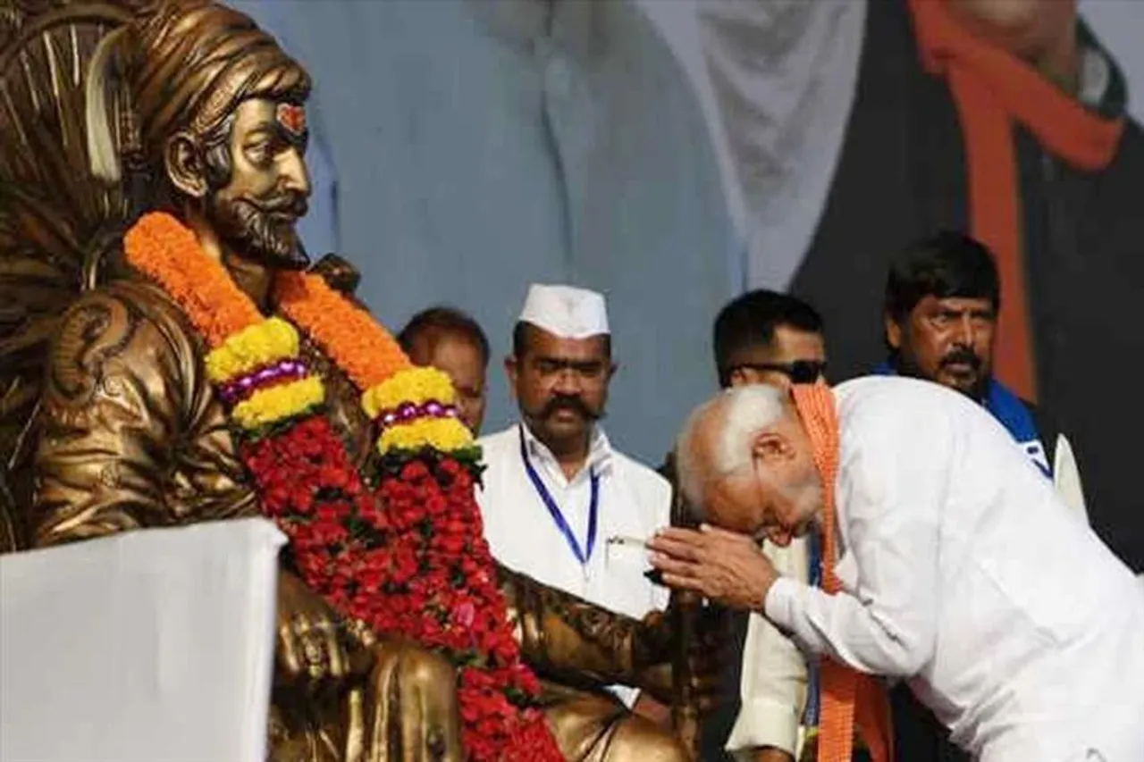 छत्रपति शिवाजी महाराज को प्रधानमंत्री ने श्रृद्धांजलि अर्पित की