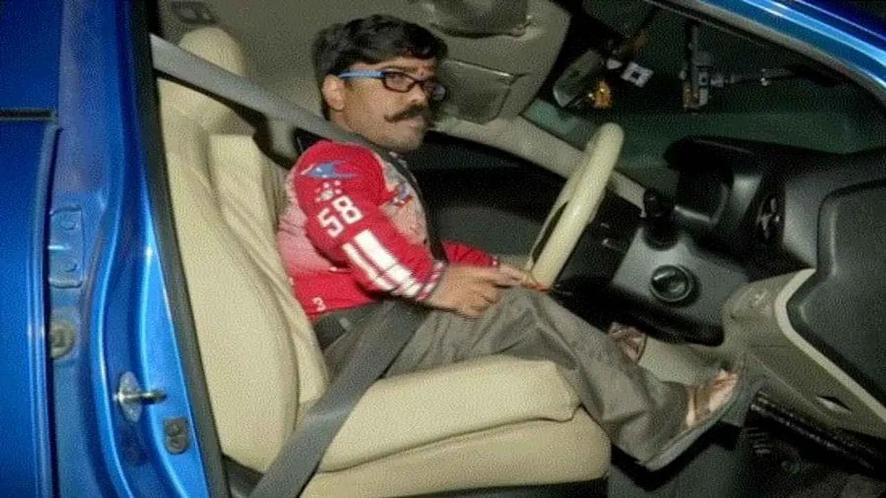 ड्राइविंग लाइसेंस पाने वाले देश के पहले बोने व्यक्ति बने गट्टीपल्‍ली शिवलाल