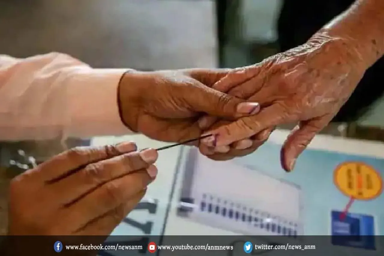 बीजेपी ने जीती 22 सीटें, आम आदमी पार्टी का 15 सीटों पर कब्जा