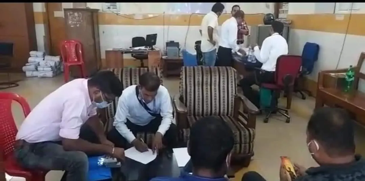 धनबाद रेलवे स्टेशन के सीआइटी कार्यालय पर रेल मंत्रालय का छापा