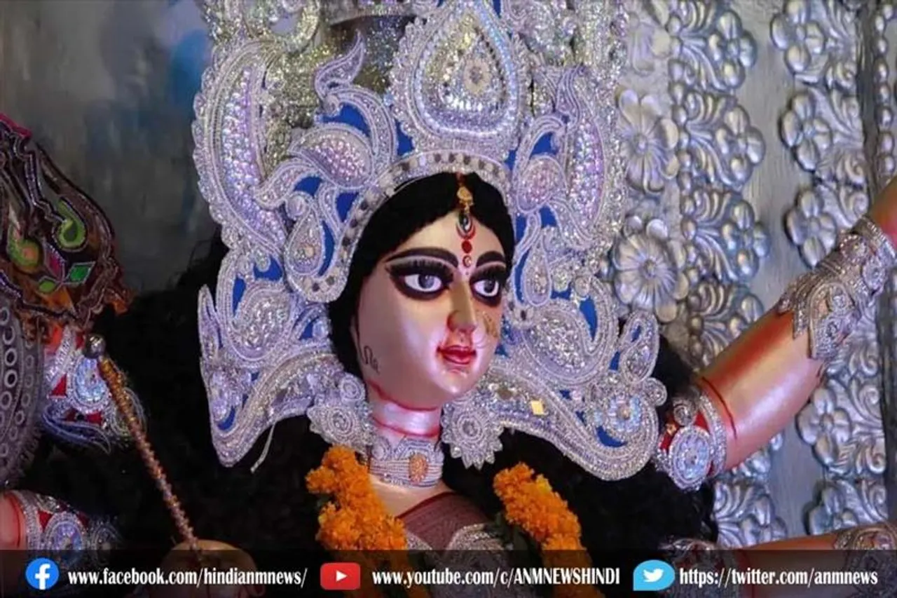 बंगाल में महा सप्तमी के दिन सबसे लोकप्रिय अनुष्ठान क्या है