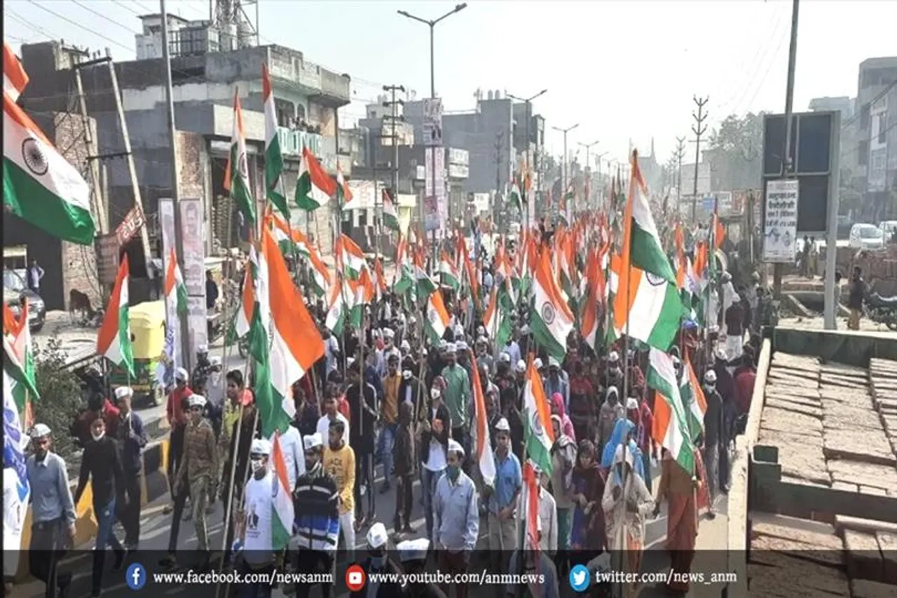 आप पार्टी ने निकाली तिरंगा संकल्प यात्रा