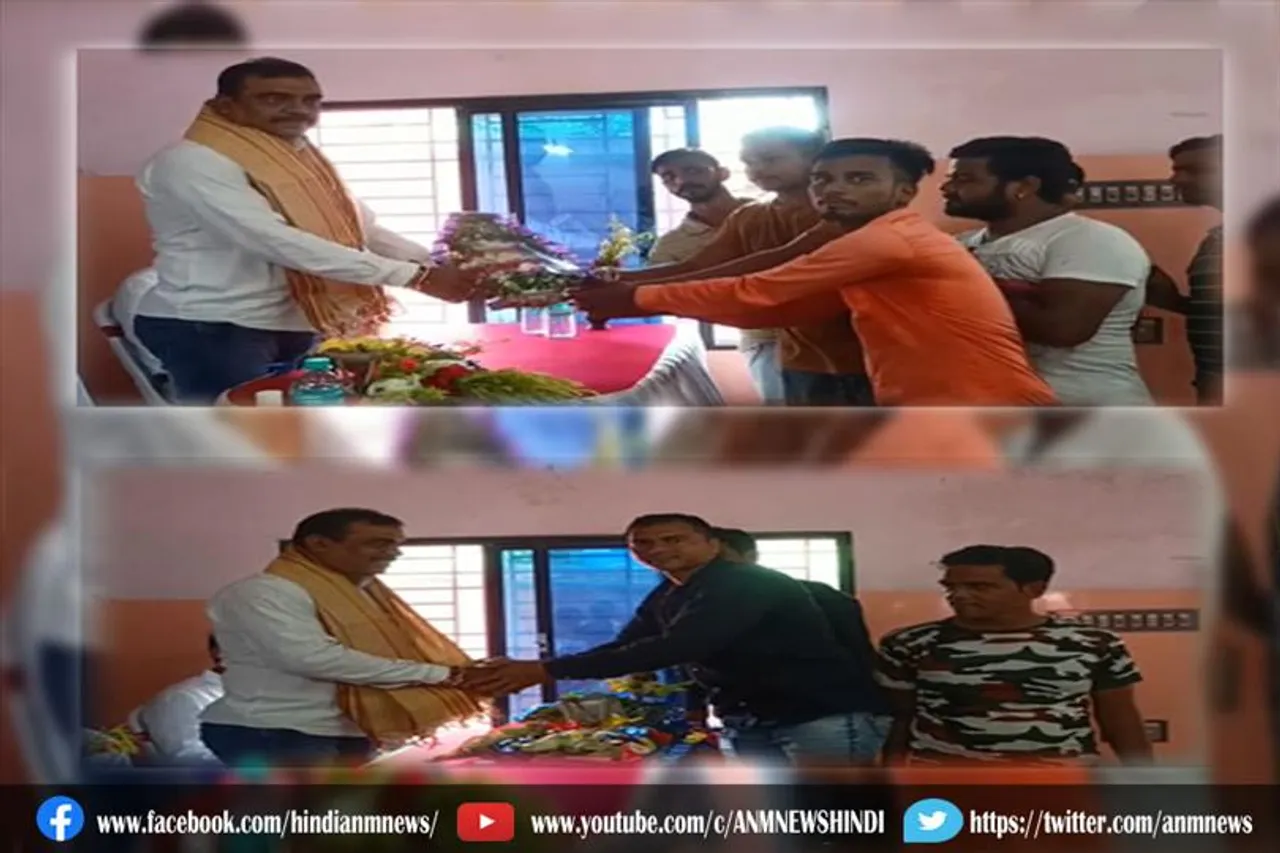 टीएमसी नेता रुपेश यादव को रानीगंज टाउन के अध्यक्ष पद की जिम्मेदारी सौंपी गयी
