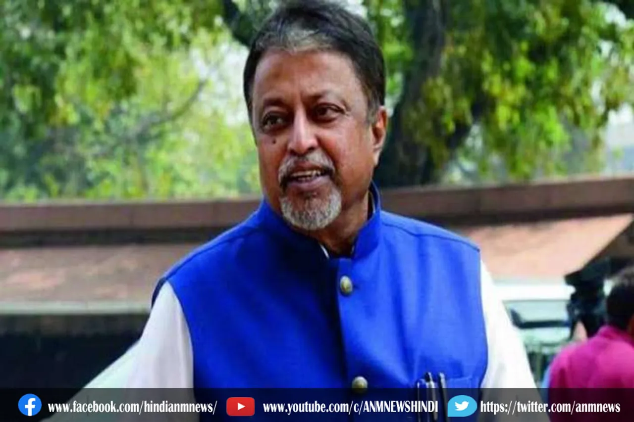 विधानसभा में बीजेपी विधायकों के साथ बैठे है मुकुल रॉय