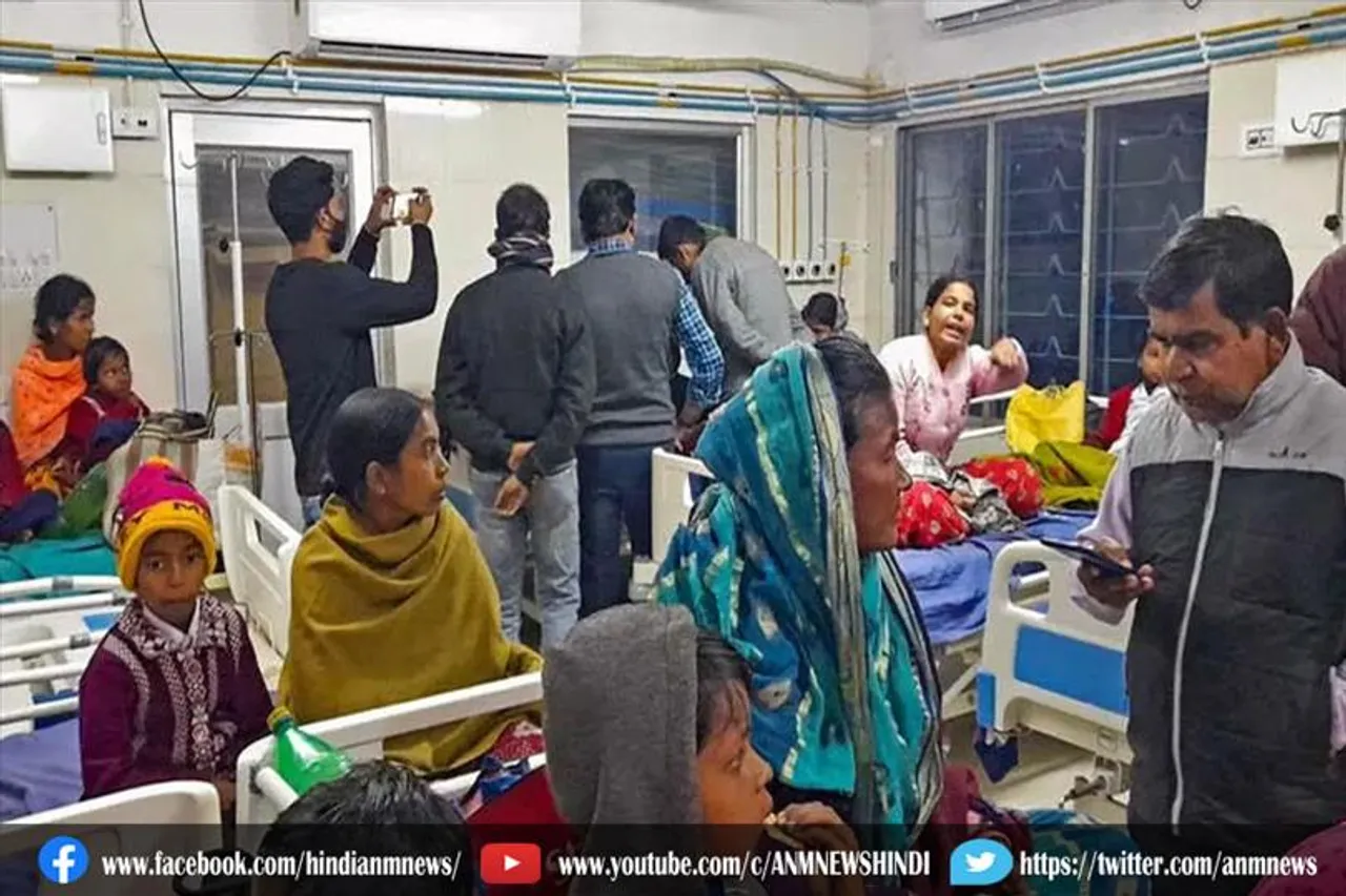 स्कूल में मिड-डे मील खाने से कई छात्र बीमार, दोपहिया वाहन तोड़फोड़