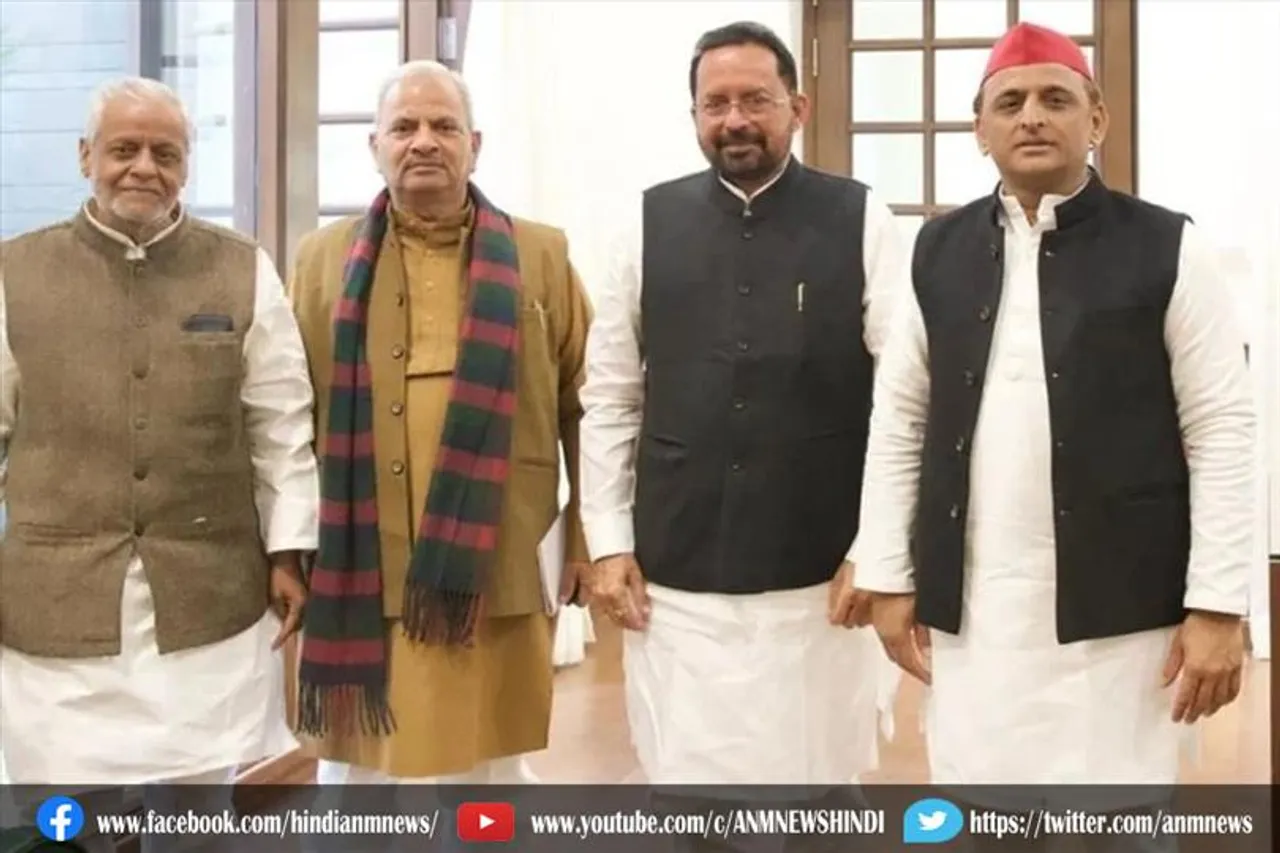 भाजपा को झटका, सपा में शामिल हुए पूर्व विधायक राम इकबाल सिंह