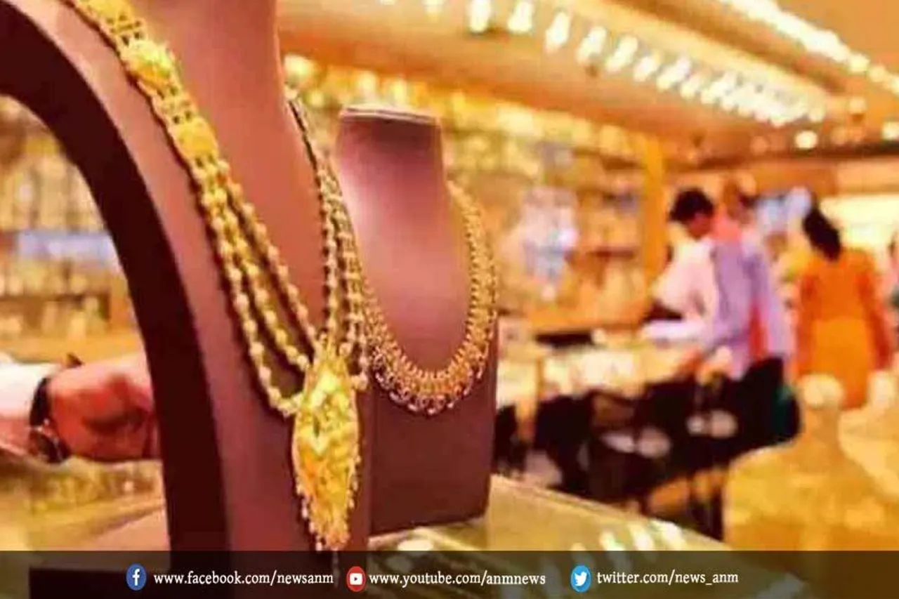 सोने-चांदी के भाव में दिखी तेजी