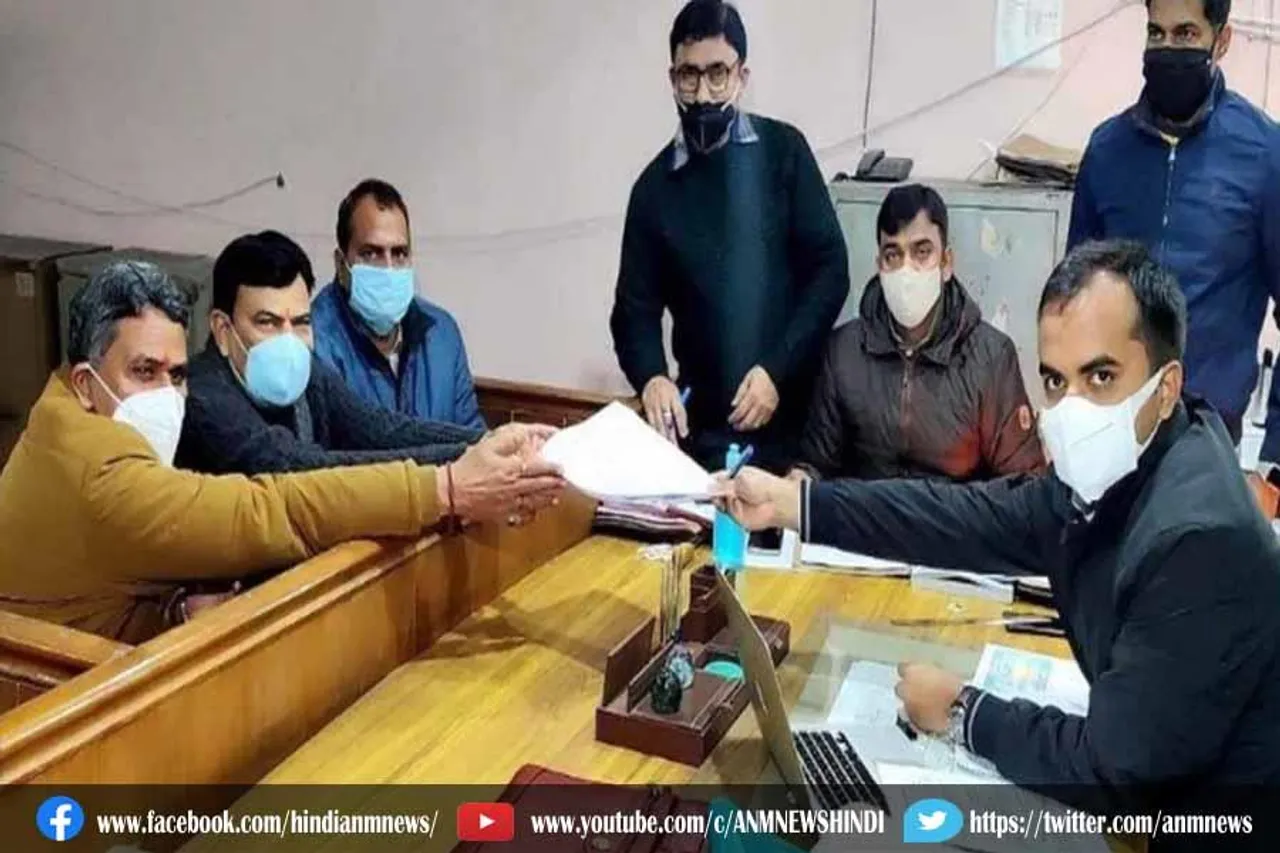 चरथावल सीट से पंकज मलिक ने किया नामांकन