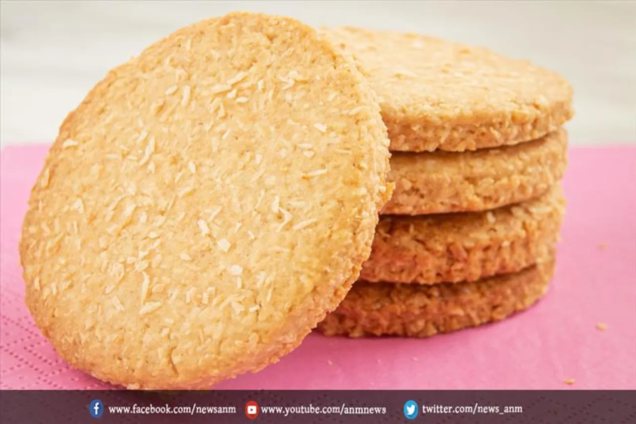 आसानी से बनाये घर में नारियल बिस्कुट
