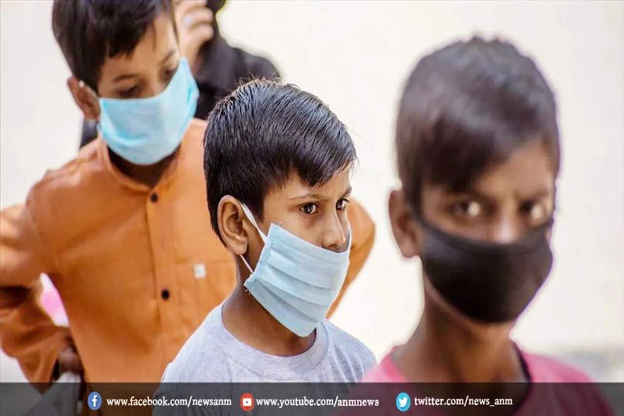 एसआईआई ने मांगी 2-7 और 7-11 साल के बच्चों को कोवोवैक्स देने की इजाजत