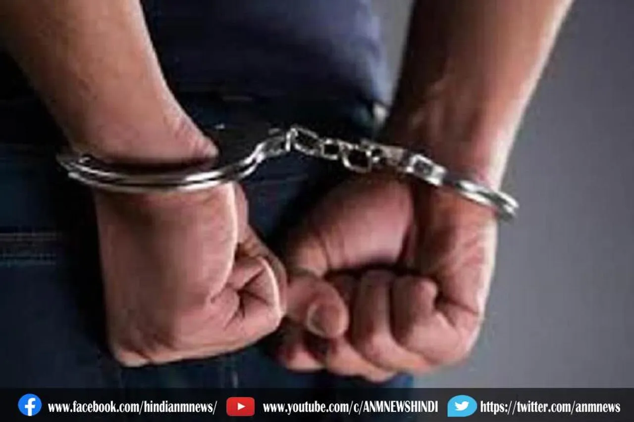 दिल्ली में अपराधी गिरफ्तार