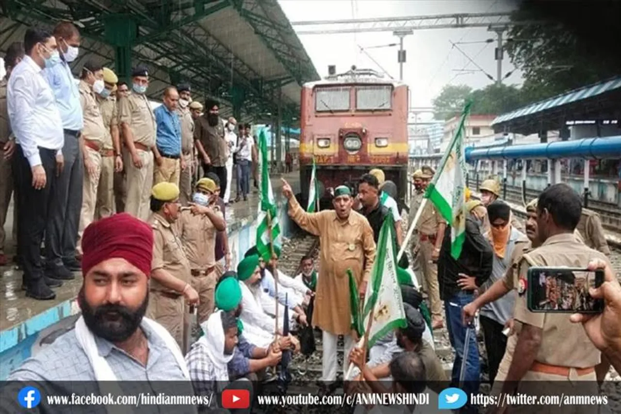 40 मिनट देरी से पीलीभीत जंक्शन पहुंची त्रिवेणी एक्सप्रेस