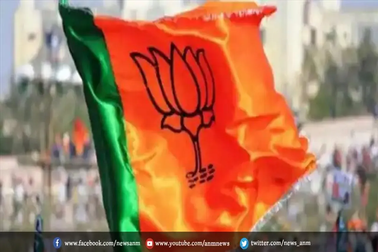 भाजपा का चुनावी रथ हुआ रवाना