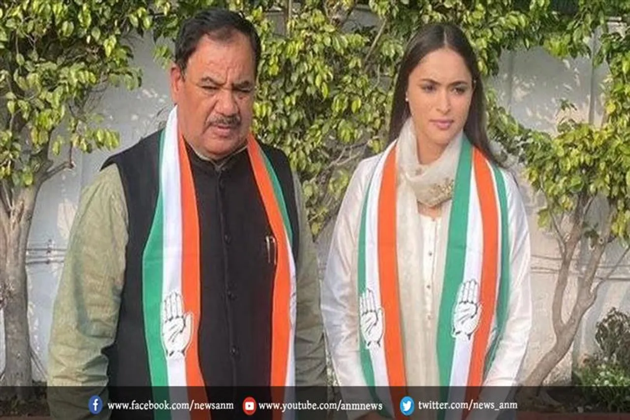 हरक सिंह रावत अपनी बहू अनुकृति के साथ कांग्रेस में शामिल