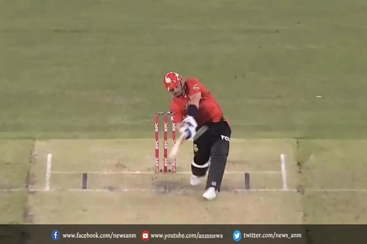 बीबीएल के इतिहास में आरोन फिंच का अब तक का सबसे महंगा ओवर