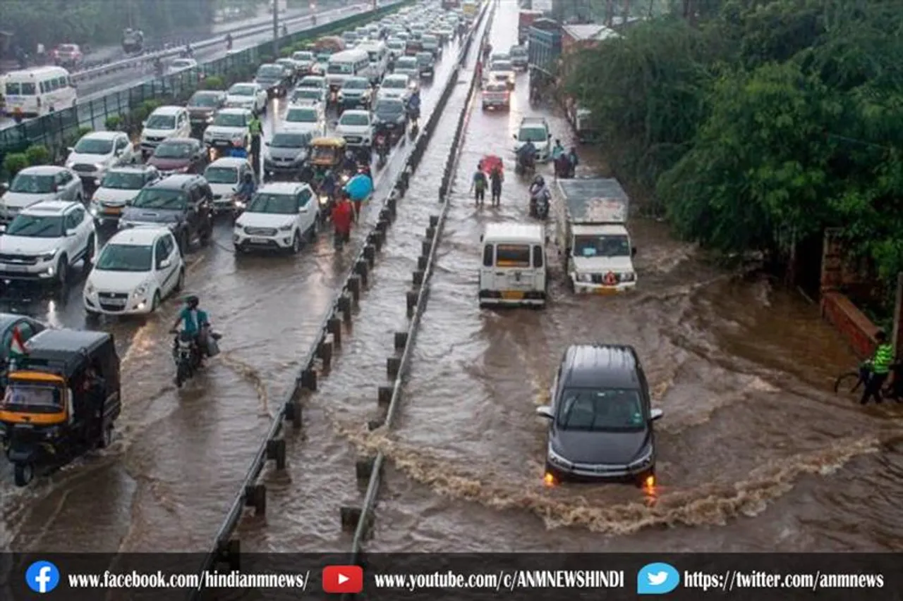 दिल्ली में लगातार तीसरे दिन बारिश