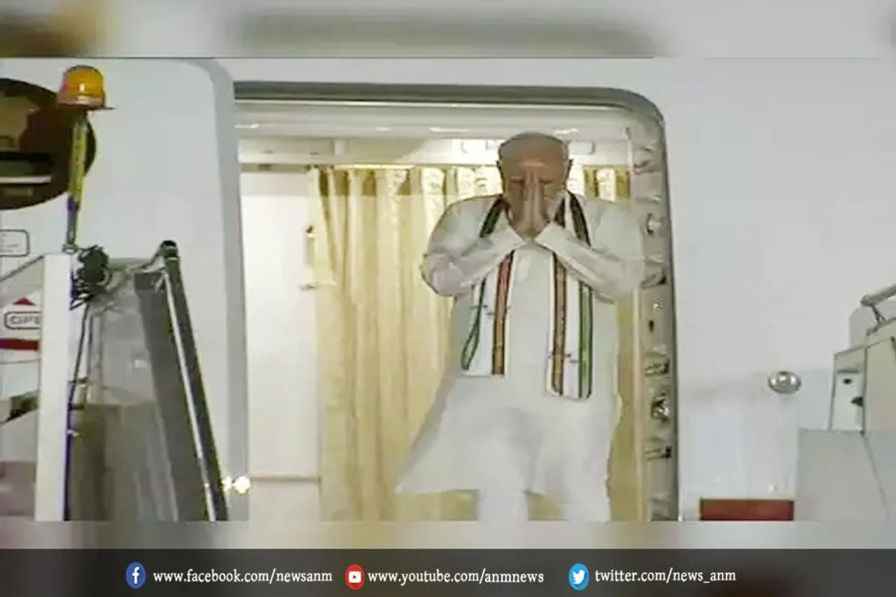 फ्रांस रवाना हुए पीएम मोदी