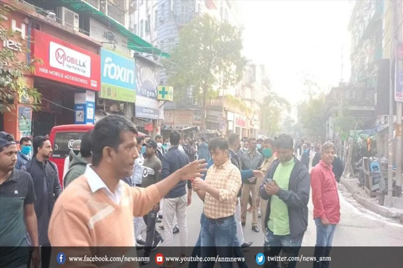 कोलकाता नगर निगम चुनाव के दौरान वार्ड नंबर 46 में उत्तेजना