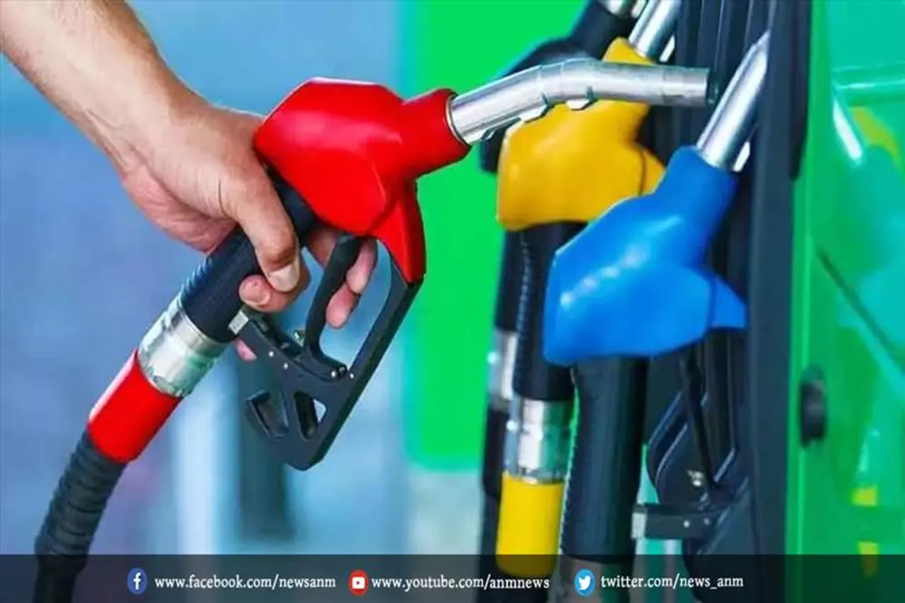 पेट्रोल स्थिर, डीजल के रेट में किया बड़ा बदलाव