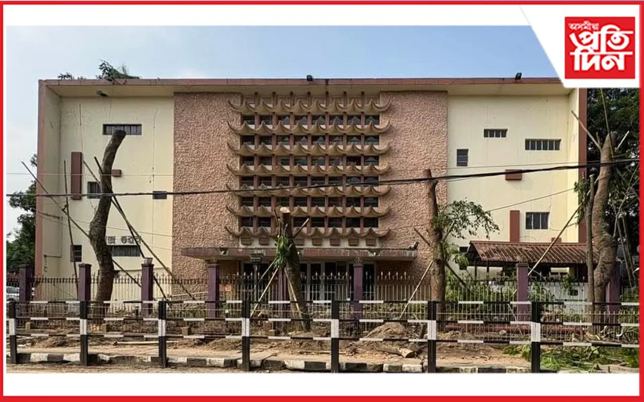কমিচনৰ অংকত প্ৰকৃতি ধ্বংসত হাত উজান দিয়াৰ অভিযোগ অজাপৰ
