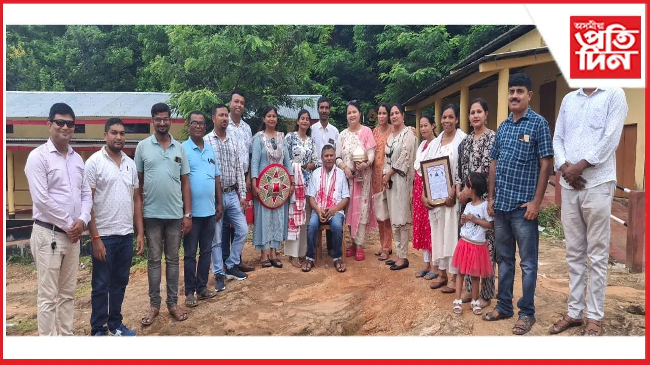 'পাহাৰীয়া তিৱা সকলৰ বয়নশিল্প আৰু সাজপাৰ ' গ্ৰন্থ উন্মোচন