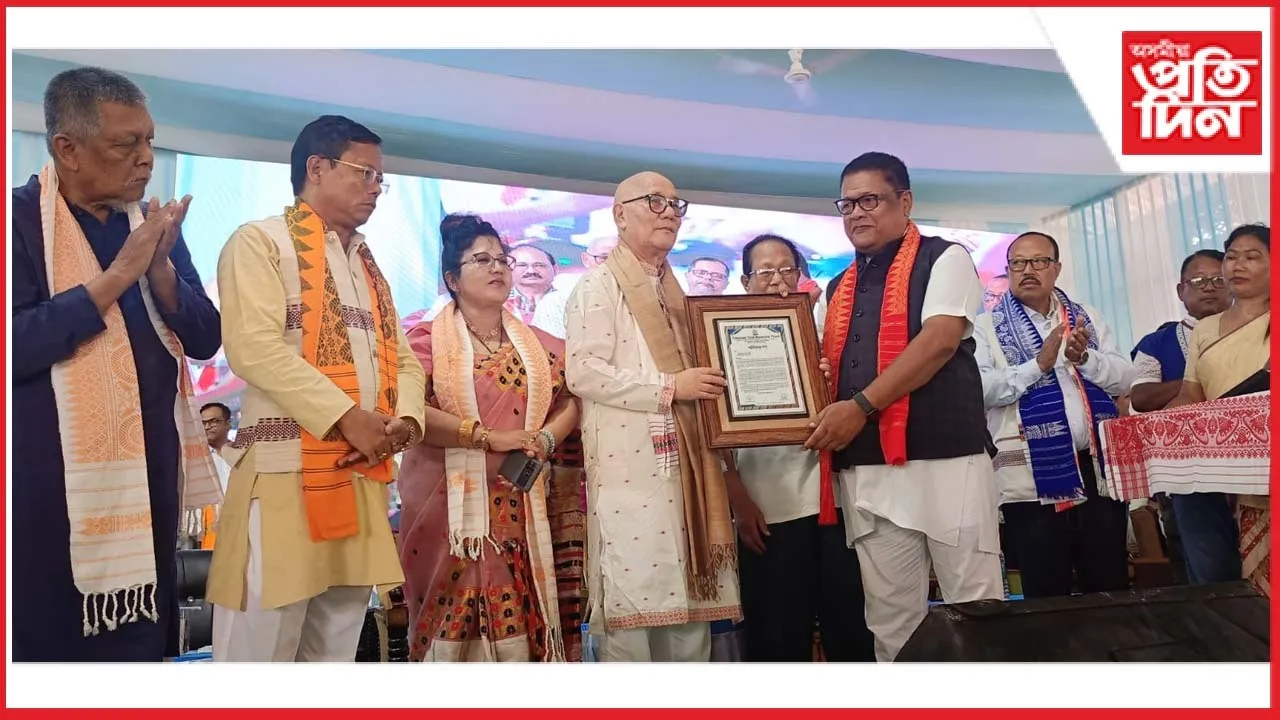 গোগামুখত "টাবুৰাম টাইদ স্মাৰক সংগ্ৰহালয় আৰু পুথিভঁৰাল’’ৰ শুভ উদ্বোধনঃ সন্মানিত য়েচে দৰজে ঠংছি