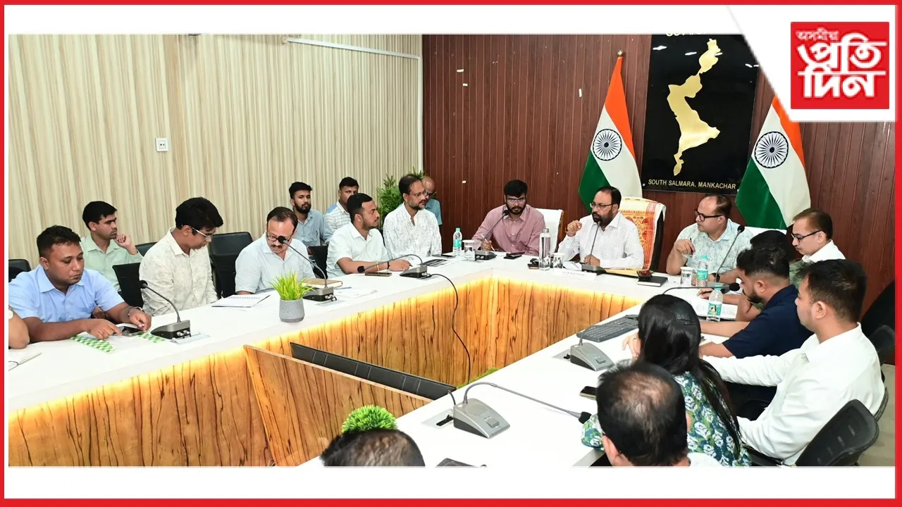 সম জিলা সম উন্নয়নৰ বাৰ্তালৈ মানকাচৰলৈ ইজনৰ পাছত সিজন মন্ত্ৰীঃ এইবাৰ উপস্থিত কেশৱ মহন্ত