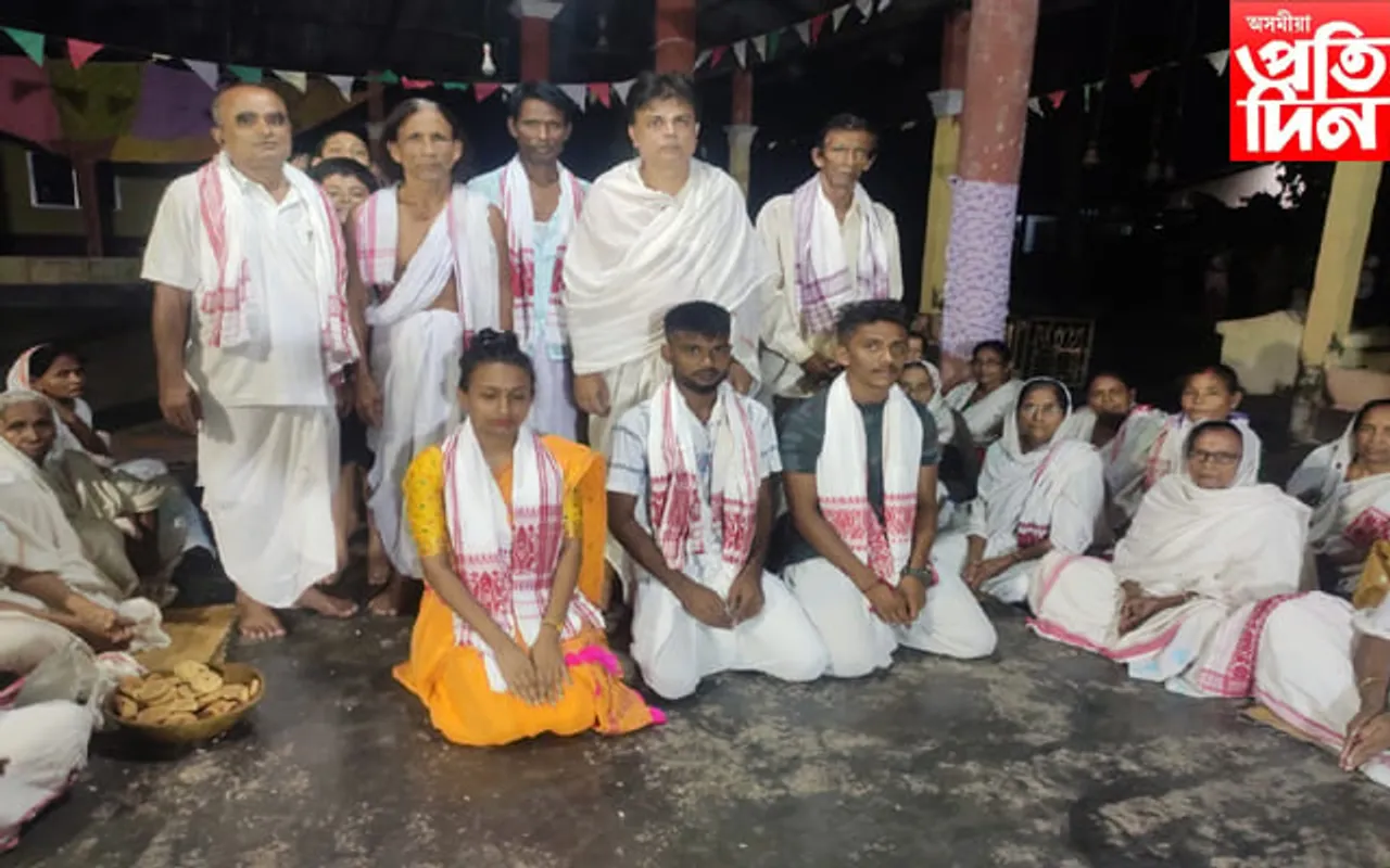 বটদ্ৰৱাৰ ঐতিহ্যমণ্ডিত কৰচোং সত্ৰত অনুষ্ঠিত হয় এক সম্বৰ্ধনা অনুষ্ঠান...
