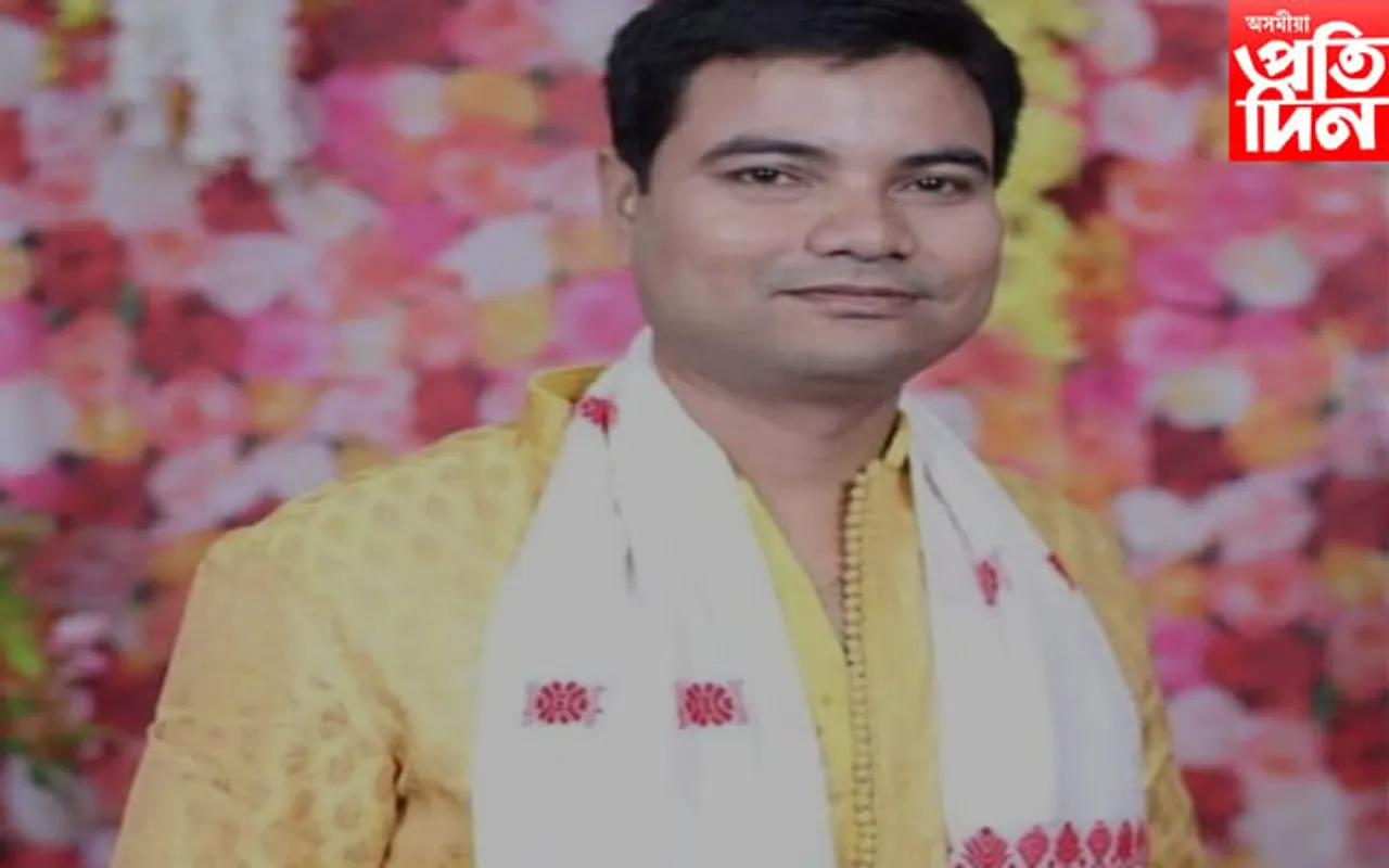 বৰঘাট বাইপাচৰ পৰা শিক্ষক সন্ধানহীন... 
