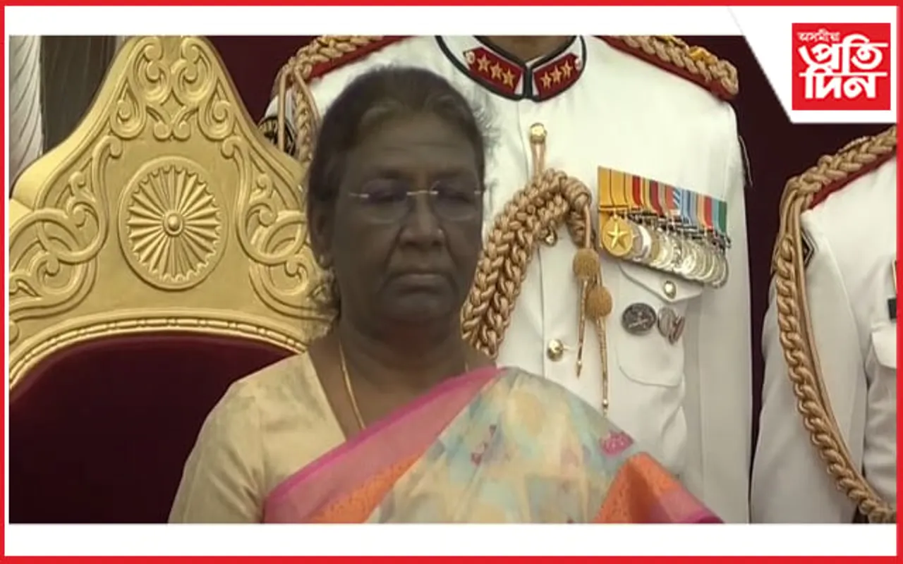 ৰাষ্ট্ৰপতি ভৱনৰ দৰবাৰ হলত জিলিকিল অসমৰ তিনিখনকৈ মহাবিদ্যালয়...
