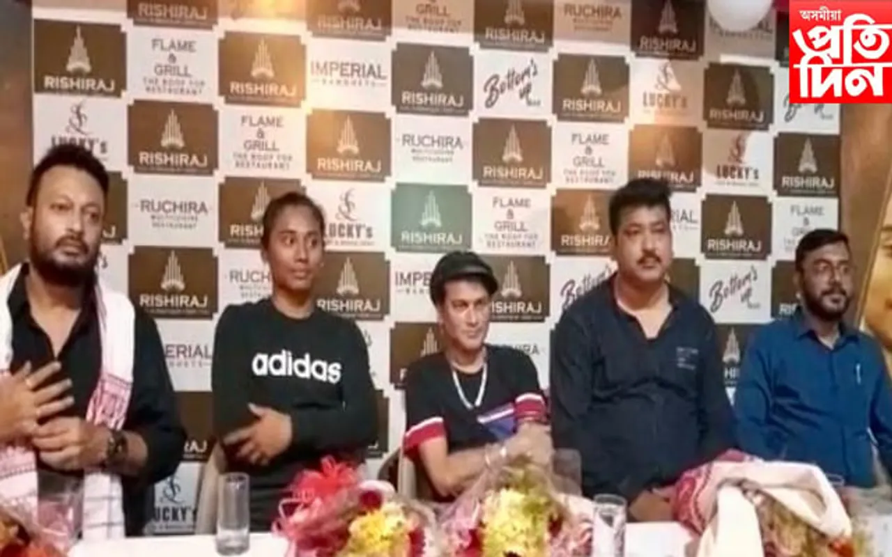 কাজিৰঙাৰ বিৰ্তকঃ মুখ্যমন্ত্ৰীৰ পক্ষত জুবিন গাৰ্গ... 
