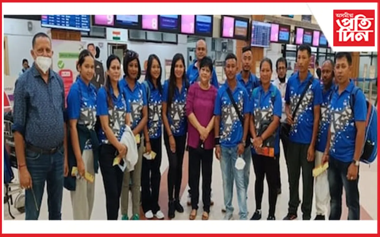 ৰাষ্ট্ৰীয় ক্ৰীড়া প্ৰতিযোগিতাৰ বাবে গুজৰাটলৈ ৰাওনা অসমৰ লন বলৰ দল...