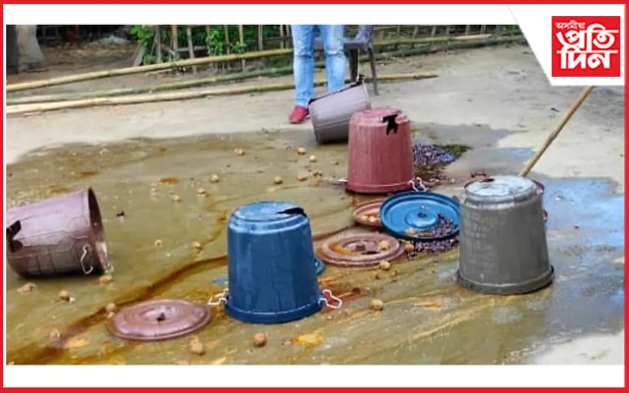 ঢকুৱাখনাত আবকাৰী বিভাগৰ অভিযানত চুলাই ঘাটি উচ্ছেদ 