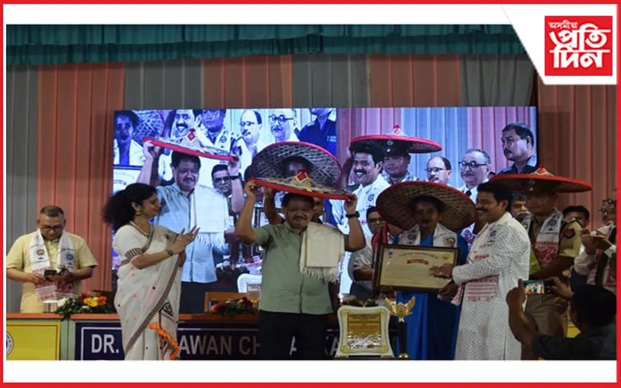 বৰ্ণাঢ্য কাৰ্যসূচীৰে গুৱাহাটী কমাৰ্চ কলেজত হীৰক জয়ন্তীৰ উদযাপন...