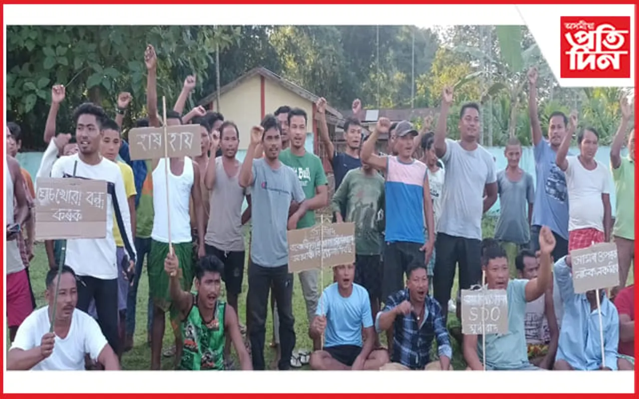 বকোত শক্তি বিভাগৰ প্ৰৱঞ্চনাৰ বিৰুদ্ধে ৰাইজৰ তীব্ৰ প্ৰতিবাদ...