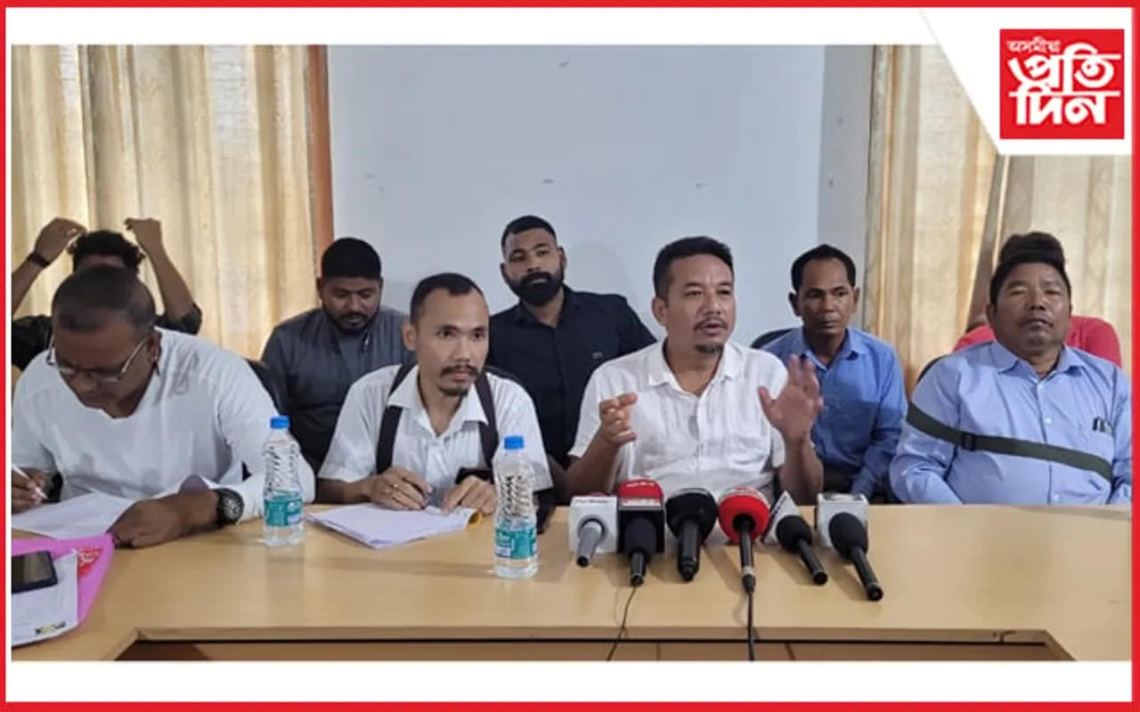 পৃথক বড়োলেণ্ড অথবা কমতাপুৰ নহয়, এইবাৰ পৃথক "দুৱাৰঞ্চল" গঠনৰ দাবীঃ অখ্যাত সংগঠনৰ অসমক দুভাগ কৰাৰ হুংকাৰ..