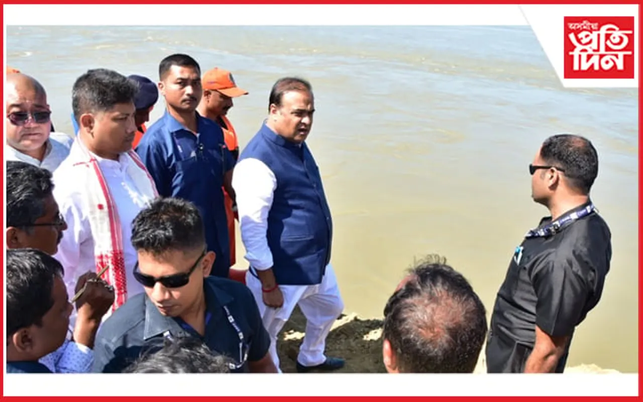 ডিব্ৰুগড়লৈ সংকটঃ মাইজানত ছগিল ৭৫০ মিটাৰ মথাউৰি, মুখ্যমন্ত্ৰী হিমন্ত বিশ্ব শৰ্মাই কৰিলে পৰিদৰ্শন... 