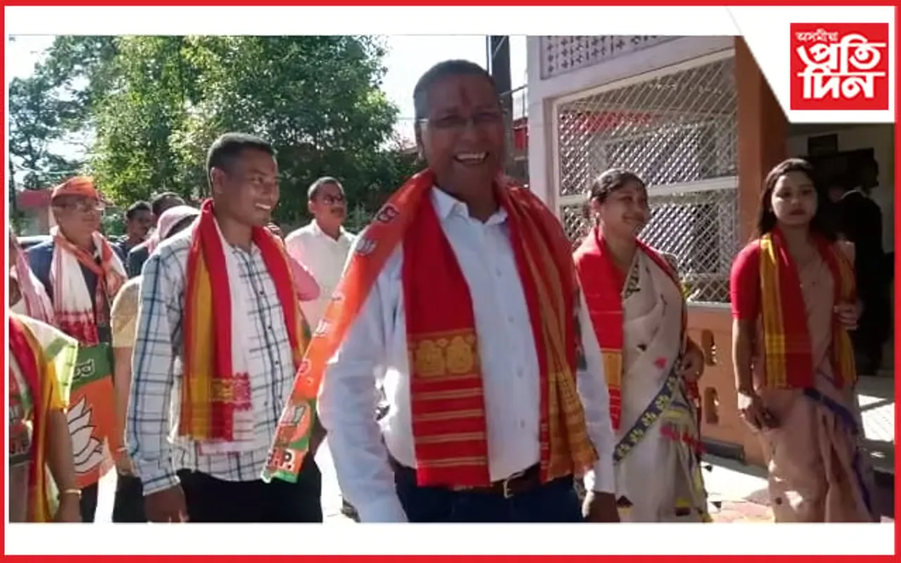 দেউৰী স্বায়ত্ত্ব শাসিত পৰিষদৰ নিৰ্বাচনঃ ধেমাজিত  মুঠ ১৬ গৰাকীৰ মনোনয়ন দাখিল