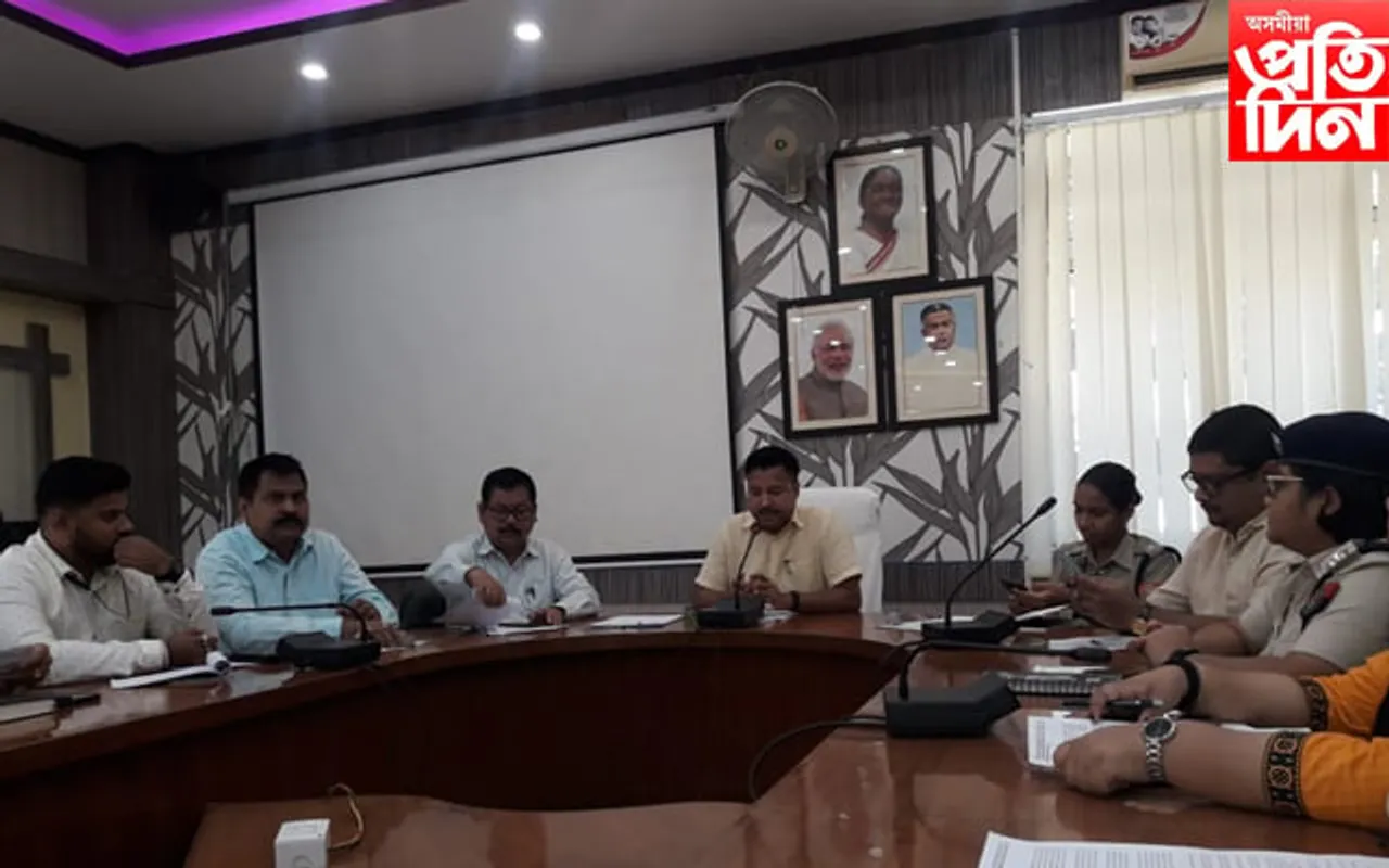 কালী পূজা, ষট পূজা উদযাপনৰ বাবে ধুবুৰী জিলা প্ৰশাসনৰ বৈঠক...
