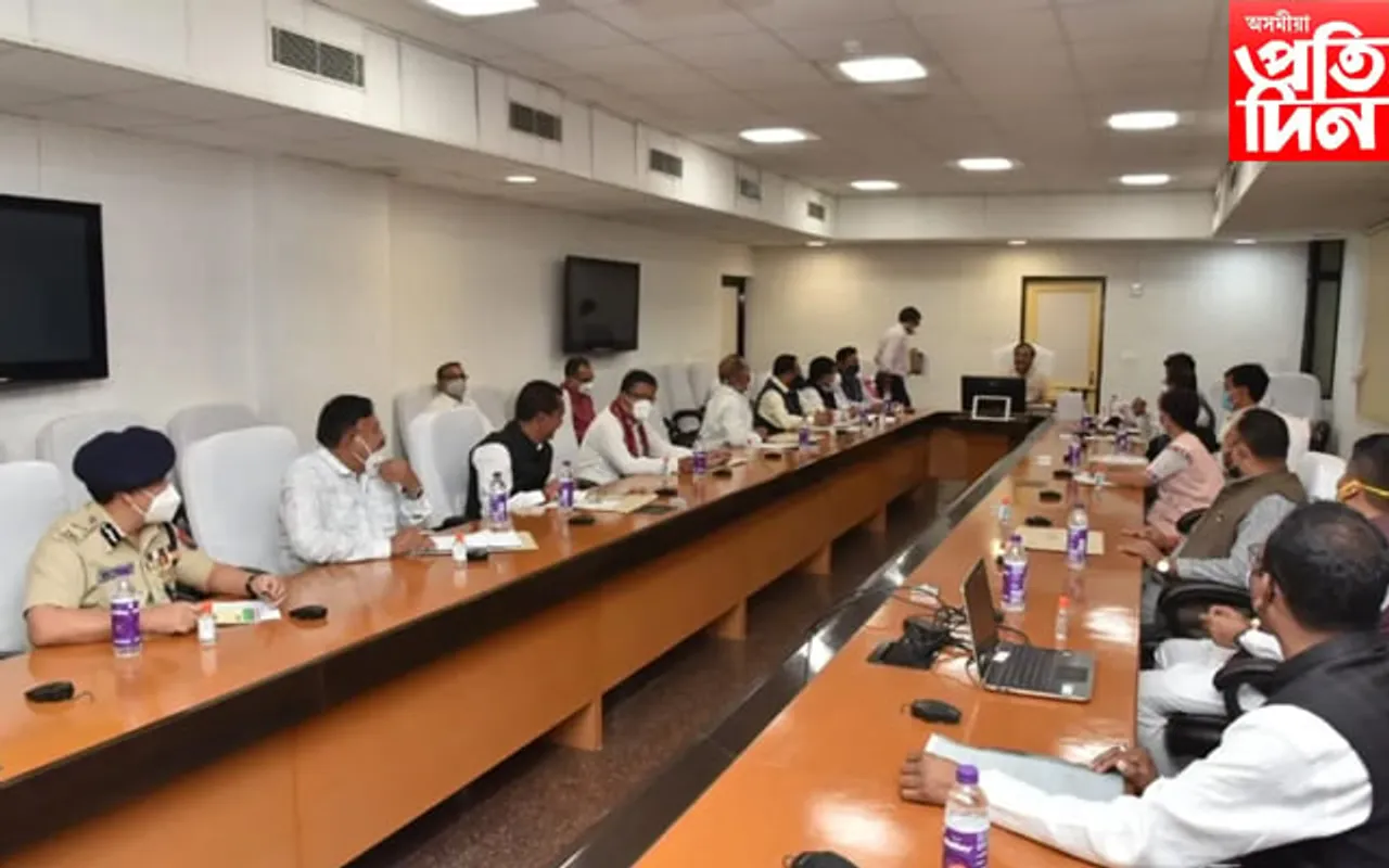 ৫৮ লাখ স্মাৰ্ট মিটাৰ স্থাপনৰ সিদ্ধান্তত সন্মতি প্ৰকাশ অসম কেবিনেটৰ...