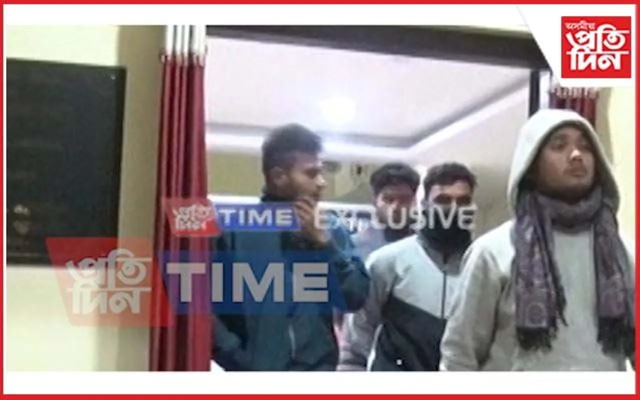 গ্ৰেপ্তাৰ ডিব্ৰুগড় বিশ্ববিদ্যালয়ৰ ৰেগিং কাণ্ডৰ সৈতে জড়িত ৪ ছাত্ৰ...