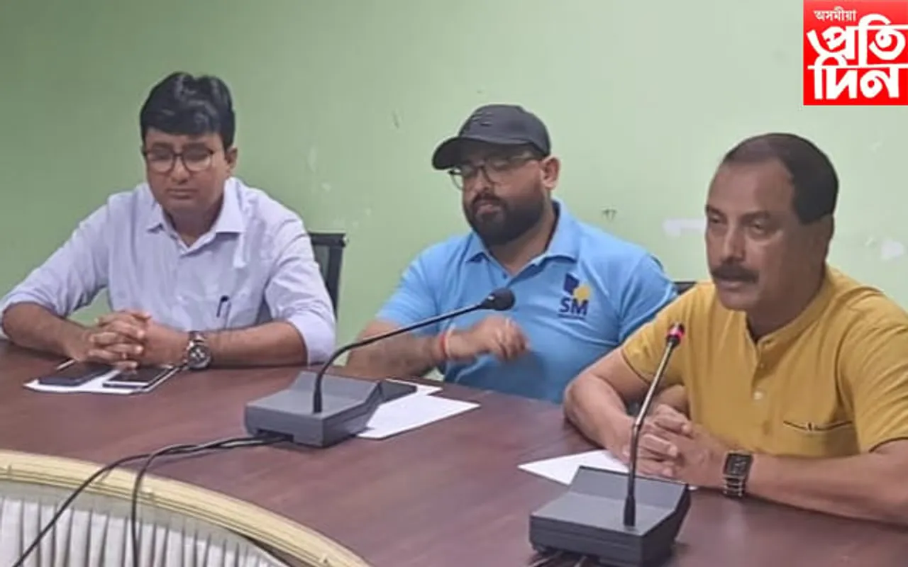 পুনৰ ইংলিছ চেনেল সাঁতুৰিব এলভিছ আলী হাজৰিকাই...
