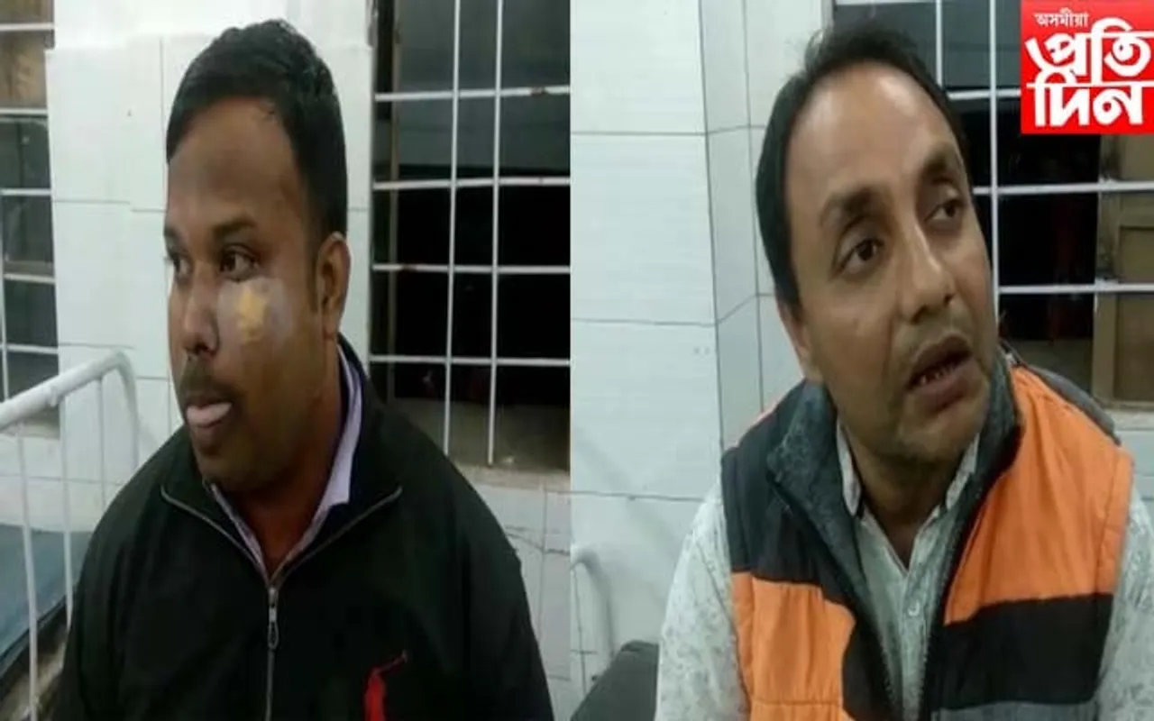 নগাঁৱৰ ৰাজপথত ঔষধ বিক্ৰেতাৰ মাজত প্ৰচণ্ড মাৰপিট... 