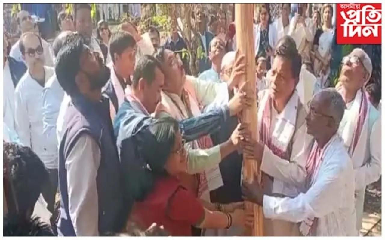 মথুৰাপুৰ উঃমাঃ বিদ্যালয়ৰ গৌৰৱোজ্জ্বল মহাৰজত জয়ন্তী লাইখুঁটা স্থাপন