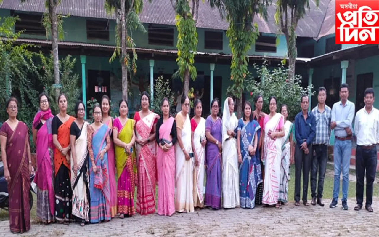 ফৰকাটিং গজানন্দ জালান বালিকা বিদ্যালয়ত প্রাক্তন ছাত্রী সমাৰোহৰ প্ৰস্তুতি...