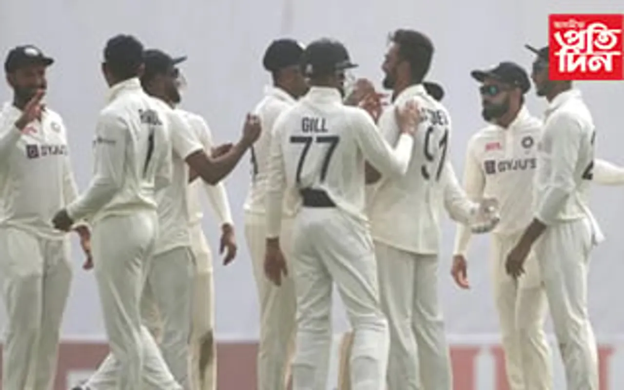 বাংলাদেশক হৰুৱাই ভাৰতৰ টেষ্ট শৃংখলা দখল