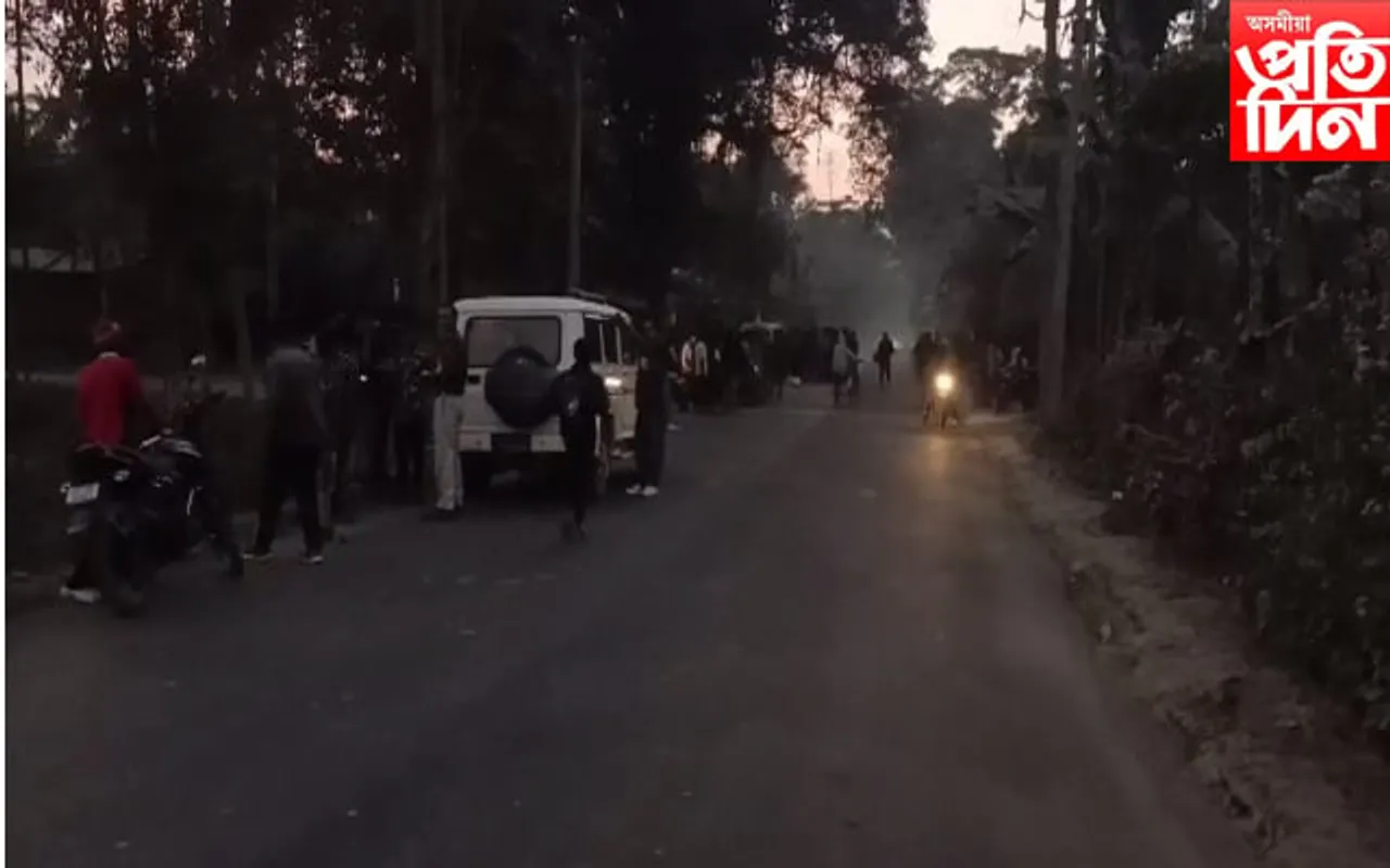 বজাৰৰ বাবে গৈ থকা অৱস্থাত তীব্ৰবেগী বাহনৰ খুন্দাত মৃত্যু এজনৰ...