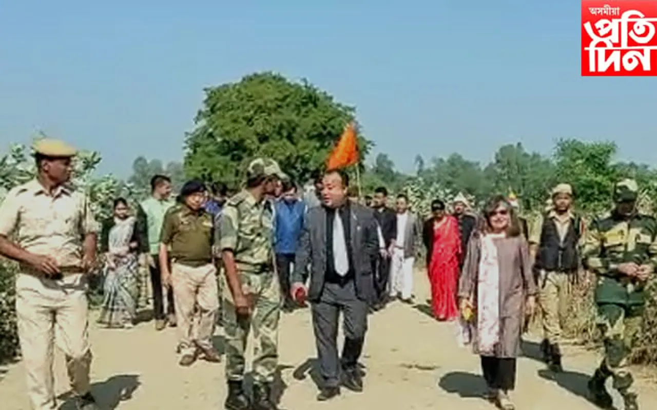 একাধিক কাৰ্যসূচীলৈ মানকাচাৰত উপস্থিত গুৱাহাটী উচ্চ ন্যায়ালয়ৰ জ্যেষ্ঠ ন্যায়াধীশ...